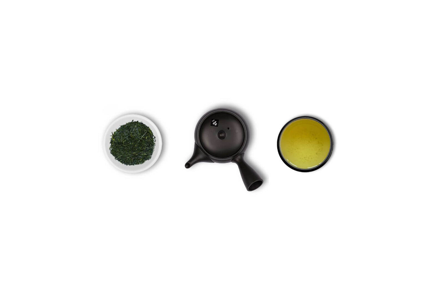 Sencha herbata z kyusu i filiżanką Sencha